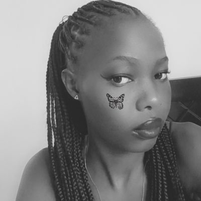 macie_36's profile picture. lol
🖤🖤🖤