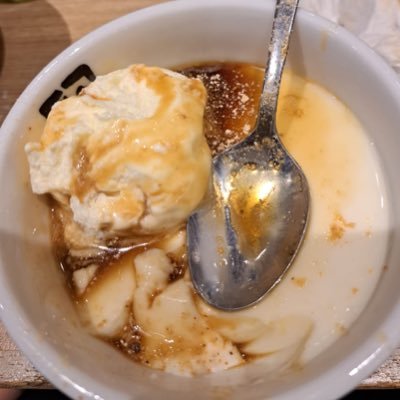 thedimplepimple's profile picture. 