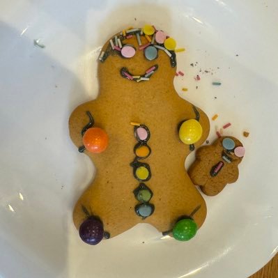 VinZenLon's profile picture. 