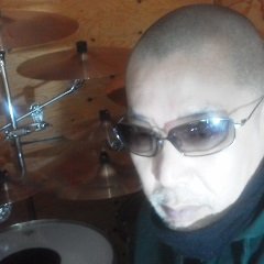 I love playing double bass drumming.
I love HR,HM ,Progre. Rock , Blues.
I love motorsport.
Ex.factory executive.
Non-ｍRNA vaccinator.
