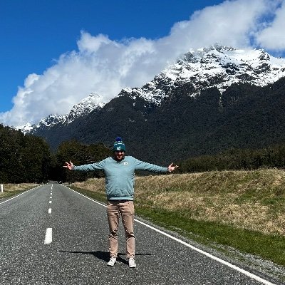 Multimedia sports journalist ay NZ Herald. Lover of NZ Warriors, Bradford City, Scotland Rugby & the darts. Dabbles in photography. 🏴🇳🇿🎯📸