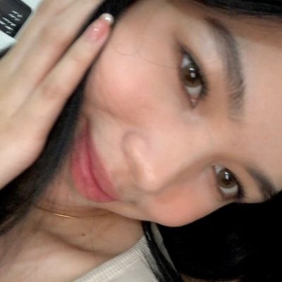 jezreelbllns's profile picture. romans 8:31 | nu