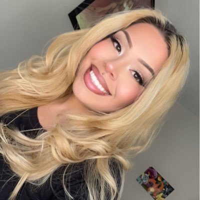 _twin171's profile picture. 