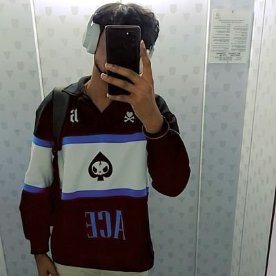 SankalpSingh07's profile picture. Football is love ! but second to my country..