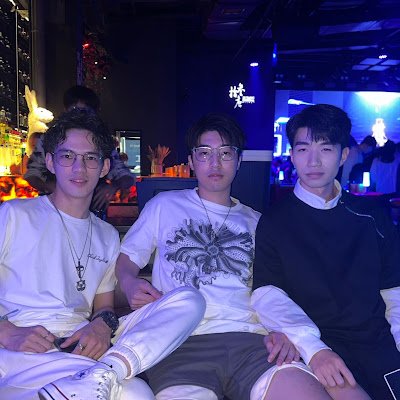 denny_chui's profile picture. Born in Guangzhou, China.
Undergraduate