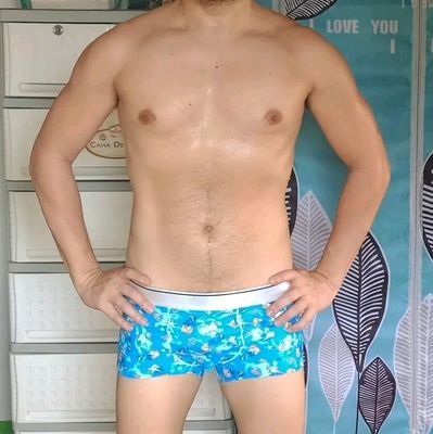 YummyEater69's profile picture. Versa