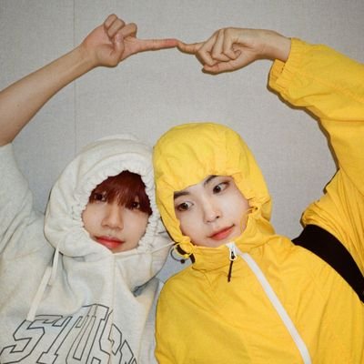 for CRAVITY Wonjin and Hyeongjun 
(핑퐁즈) updates.
 (slow/ occ trans.)

you can also follow us on our  tiktok acc: pingpongjeu