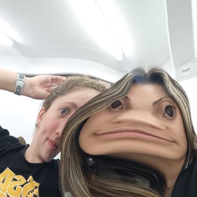 dan e chu Profile