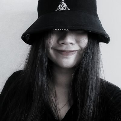 nookniiik0202's profile picture. 