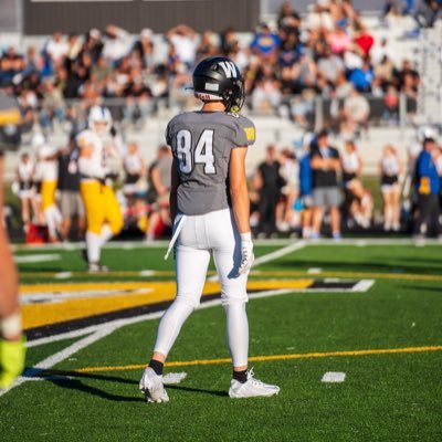 WR #84 (varsity starter) ll 👨‍🎓2026🎓 ll 🐝Wasatch Ftbl🏈 ll 🏃‍♂️Track and field🏃‍♂️ll 5'11 165 lbs ll 3.4 GPA ll