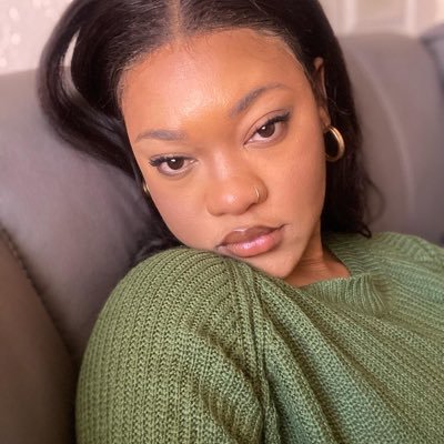 God Girlie | Candidate Town Planner (C/10091/2024) | Writer | The Lord is my shepherd, I shall not want. 🌸