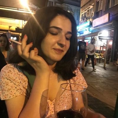 Famidiii's profile picture. IAU- Gazetecilik🎓