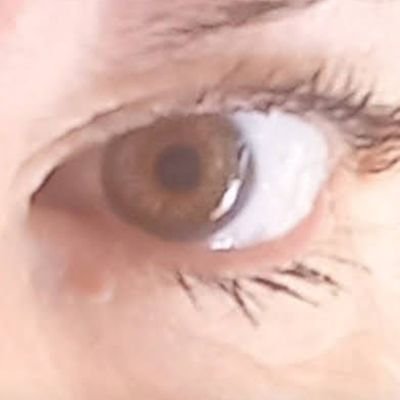 NaTa_Giogia's profile picture. Navegante y surfista (de la web) y también escritora (de tuits que a nadie les interesan).✒️📖🎶📷🎬☕️🌎