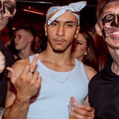 divaopg's profile picture. 444.