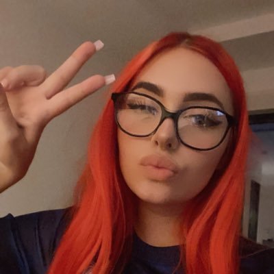 Fav Red head 🧨 18+ ONLY 🧨 DM for inquires 🧨DONT SEND PICS I DIDNT ASK FOR 🧨 Do not waste OUR time 🧨 Content creator 🧨 Seller 🧨