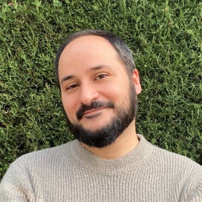 Doctor en Psicología Clínica y Doctorando en Inmunonutrición. Director del Máster en Gerontología y ACP (@UniversidadVIU), Investigador y Divulgador Científico.