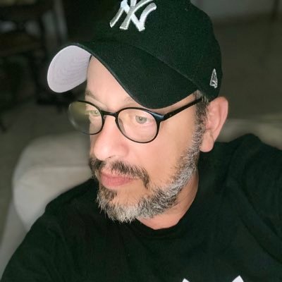 TaubOmri's profile picture. Music Video & TV Commercials Director