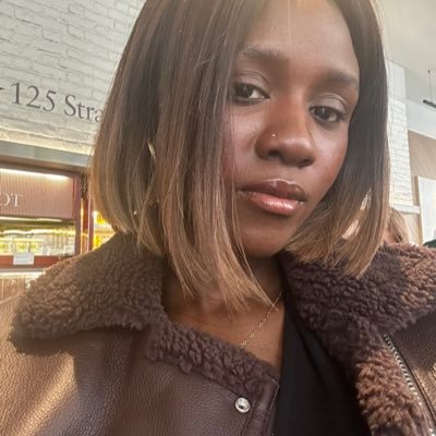 TemiMakay's profile picture. what @adaojiakor said.