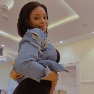 SQYummys's profile picture. Cakes🍩Pastries🥠 Dessert🧇Sausage🥖SmallChops🫔Crisps🍟Creamy Chinchin✨️