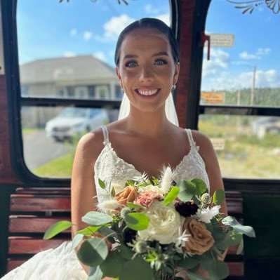 Holly Smith Profile