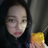 v (@heesdaze) 's Twitter Profile Photo v (@heesdaze) 's Twitter Profile Photo