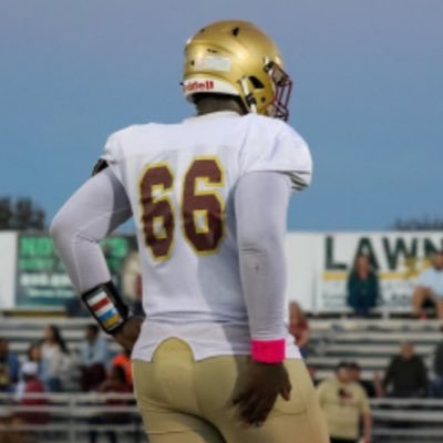 Class of 2028 (Florida state university schools) 6’2 255 pound defensive tackle Email: Rossdahmetri10@gmail.com. #8504088442