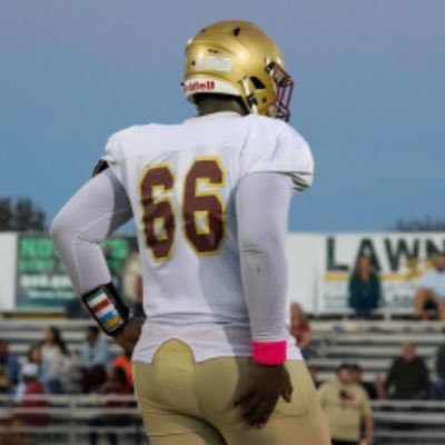 Class of 2028 (Florida state university schools) 6’1 255 pound defensive tackle and power forward Email: Rossdahmetri10@gmail.com. #4485001485