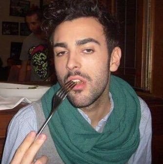 Ciao a tutti, associo Marco Mengoni al cibo perché è uno strano talento che ho dal 2015 (quando ho aperto la page @mengoniasfood)
BON APPETIT🍗