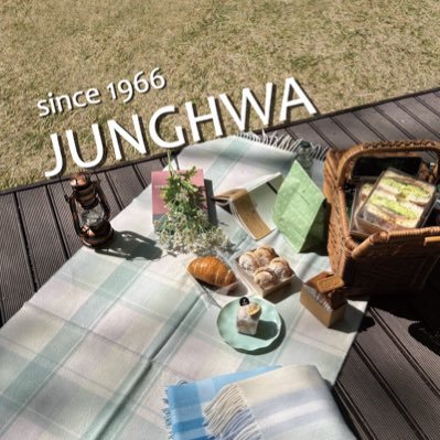 junghwa08's profile picture. 정화실업(주) https://t.co/Km96KteRBo 대통령상표창 수상🧶가지고싶은 머플러 사고싶은 머플러 마음까지 따뜻해지는 머플러🧣국산머플러🪢울터치는 등록상표 🧣“모든 디자인특허청등록” 🌸중국산카피제품유의🌸판매자도 처벌됩니다.🧵34년목도리공장
