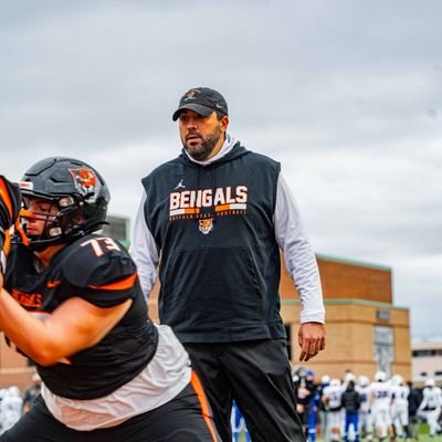 Run Game Coordinator/OL Coach at Buffalo State University 
| Recruiting NYS Sections 2 and 3 
#ProtectTheProgram
#Heavies