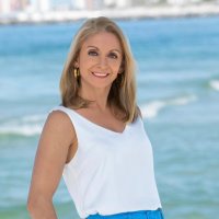 Meredith Broyles Harris RE/MAX of Orange Beach(@Meredith_GSAL) 's Twitter Profile Photo