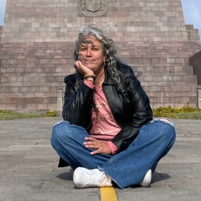 Periodista. Género y DDHH. Hija de la @UNMSM_. Viajera, curiosa, hipster wannabe. Cinéfila, bibliófila, escribidora. Atemporal y cursi. Mutante y orgullosa