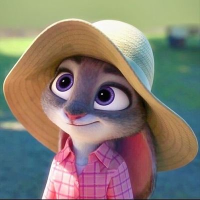 visualvibessst's profile picture. 