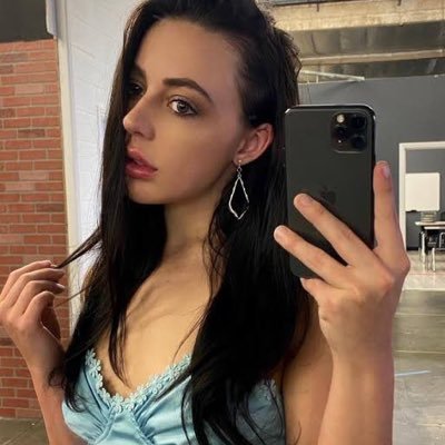 MaryKevin27996's profile picture. am new here  am single I have no kids and am 29 year old and I work has a hairstylist and am here looking for a good man that I can have a serious relationship