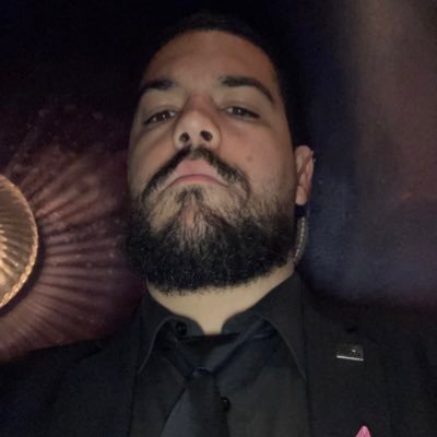 #HOC Loving father of 1. RE loyalist. Twitch Affiliate. Competitor. Event Organizer. Security Guard. For business inquiries; Email: Phillip.irizarry1@gmail.com