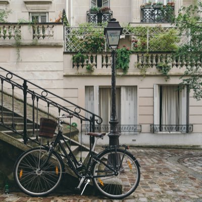 主婦🇺🇸🇫🇷🇧🇪🇮🇹🇲🇨🇰🇷🇹🇼でもやりたい事をやり尽くす為に模索中✨色んな角度から必ず経済的自立に持っていく💓歳を理由にやりたい事を諦めない🫶🏻高校生と小学生の母👩👧👦 40代後半。無言フォローごめんなさい🙏DMお返事できません。