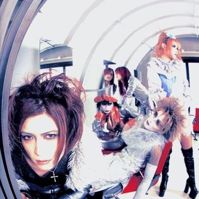 eryl_430's profile picture. 