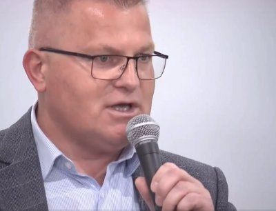 bogusrogalski's profile picture. Prezes Zjednoczenia Chrześcijańskich Rodzin, poseł do Parlamentu Europejskiego VI kadencji. Jeden z liderów międzynarodowego Ruchu Europa Christi. Dr n. polit.