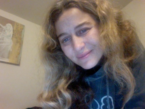 Singer/Songwriter/Guitarist
http://t.co/Jb0BOkg9qV