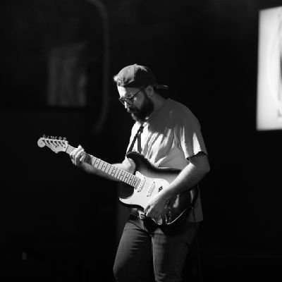 Müzik öğretmeni olarak atanmayı bekliyor |||||||||||....%64
