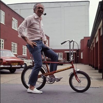 matt_fallows's profile picture. I like Football, I like Cycling, I like Beer, I think I like the kids and the missus is ok :)