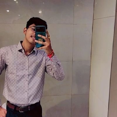 DhruvSharma2511's profile picture. TRYING TO DO BETTER!