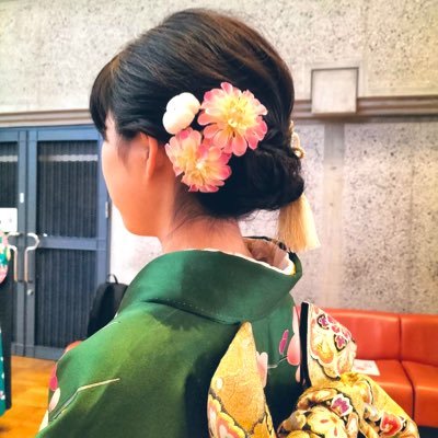 金木犀です 20↑ 関西在住 刀剣乱舞 山姥切国広、山姥切長義、篭手切江推し 時折妄想を呟きます お気軽にフォローお願いします
