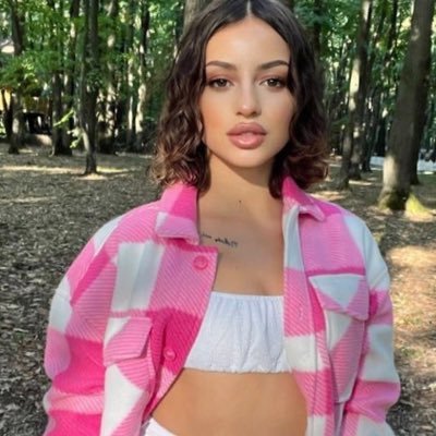 carissaallen086's profile picture. 