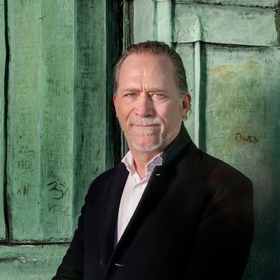 Daniel Helldén Profile