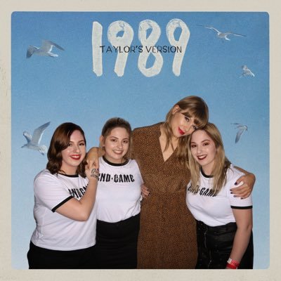 Triplet Swifties. Perth/Australia. Met Taylor on 19/10/18 follow us on Instagram: Triple_Swift