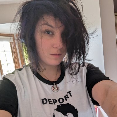 BrookDeVries66's profile picture. 