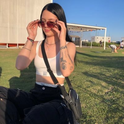 insta: lore_broz