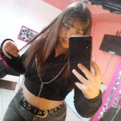 ig: @ayluveselka_ 🤪🤪