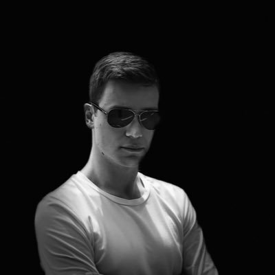 LionG289's profile picture. 